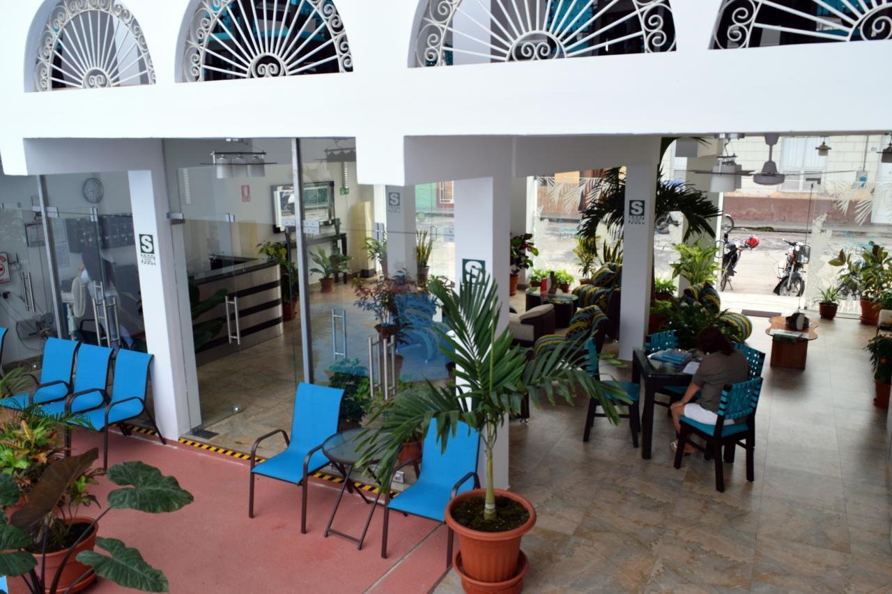 Hotel Jungle House Iquitos Bagian luar foto