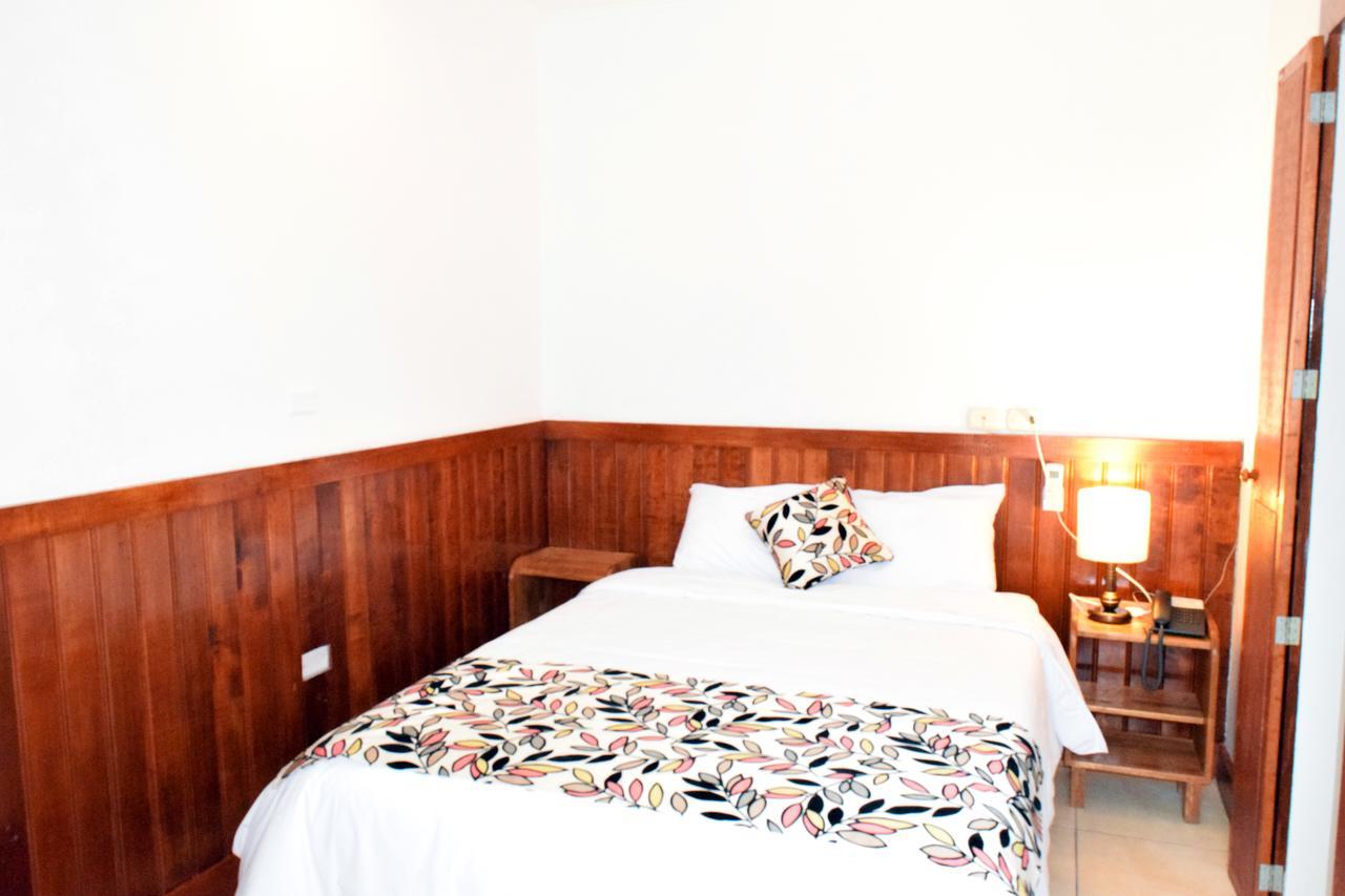 Hotel Jungle House Iquitos Bagian luar foto