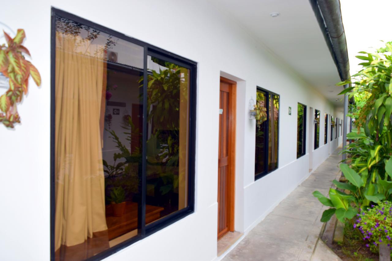 Hotel Jungle House Iquitos Bagian luar foto