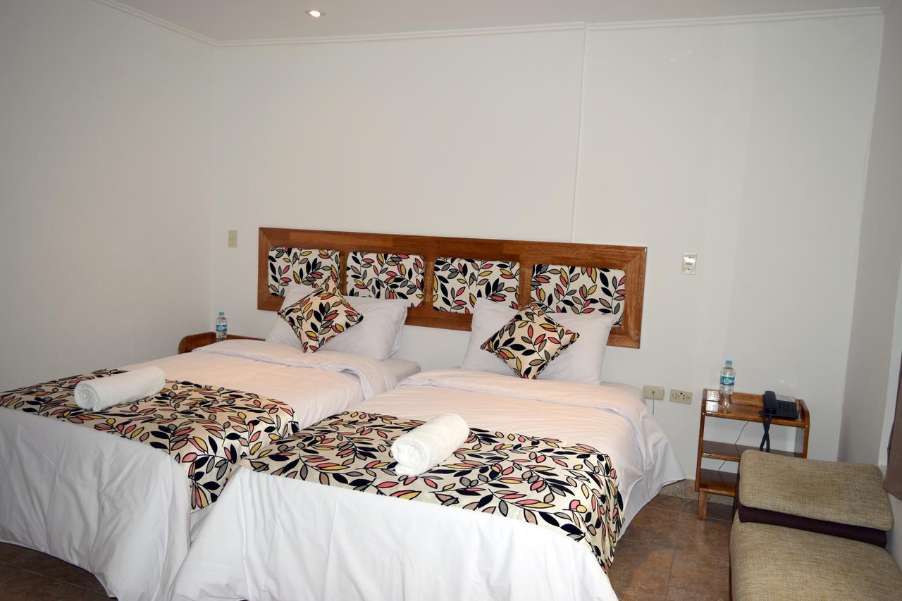 Hotel Jungle House Iquitos Bagian luar foto