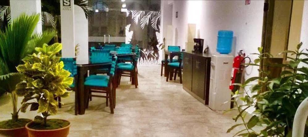 Hotel Jungle House Iquitos Bagian luar foto